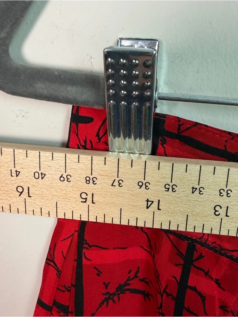 Sophisticates by Jonathan Martin Vintage 100% Silk Pleated Skirt 14 Red Black - Picture 7 of 8